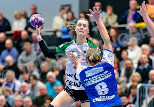 GER, HSG Blomberg-Lippe vs. VfL Oldenburg, Handball, 1. Bundesliga Frauen, 18. Spieltag, Spielzeit 2024/2025, 19.02.2025