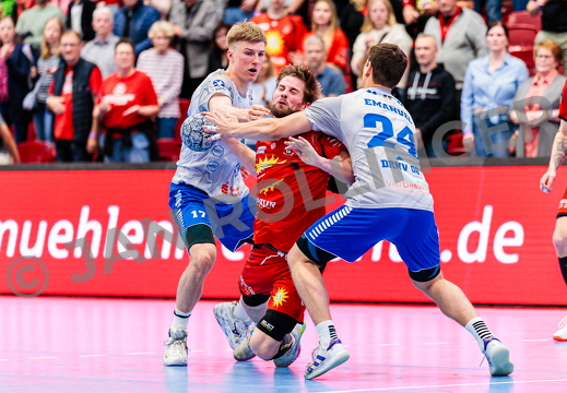GER, TuS N-Luebbecke vs. Dessau-Rosslauer HV 06, Handball, 2. Bundesliga, 31. Spieltag, Spielzeit 2024/2025, 17.05.2025